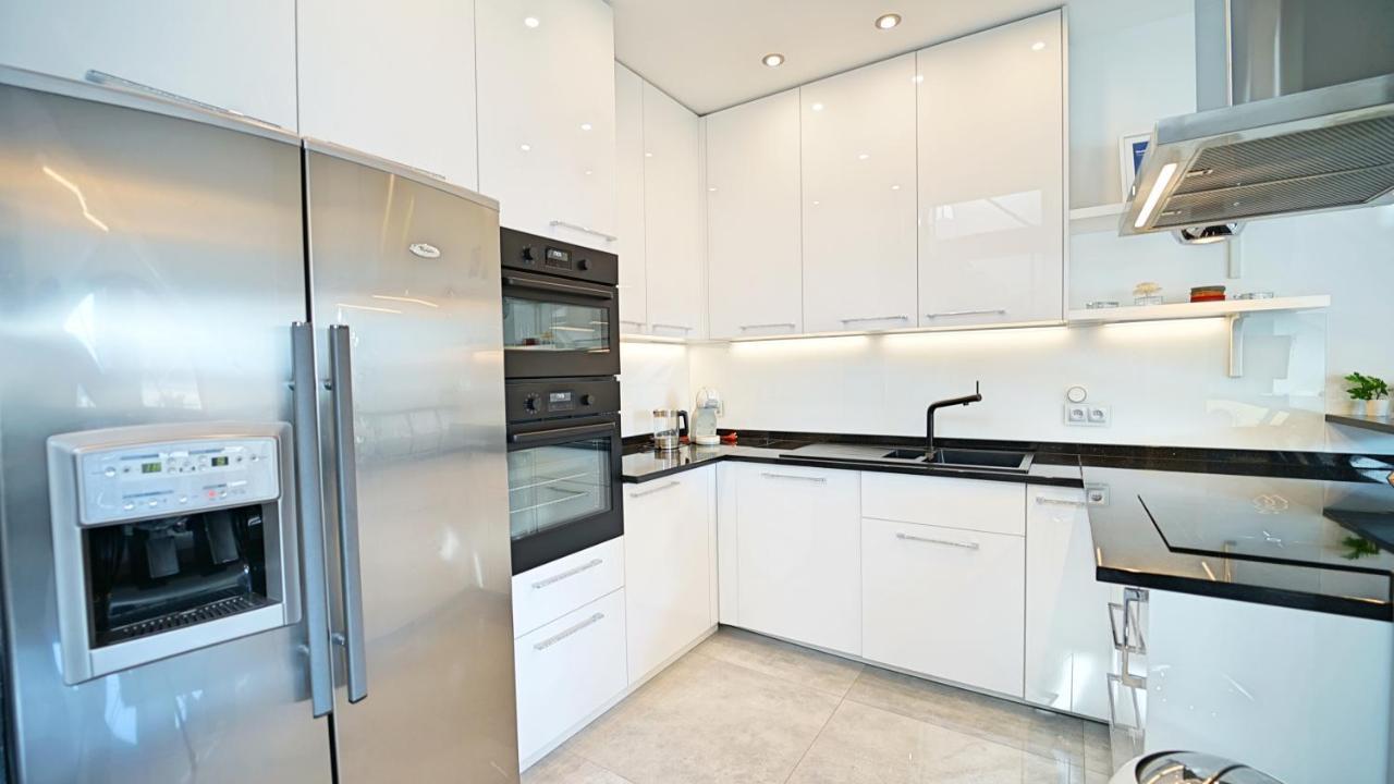 Apartamenty Every Sky Kopernika 3 Jelenia Gora Exterior photo